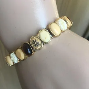 Vintage multi stone stretch bracelet thumbnail 1