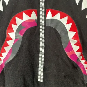 BAPE A Bathing Ape T-Shirt Graphic Shark Tee Unisex Size Large thumbnail 4