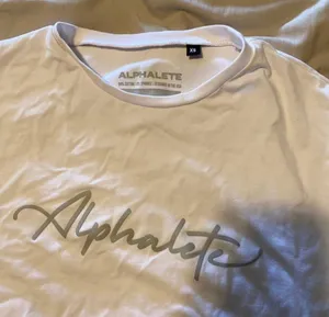 Alphalete crop top thumbnail 2
