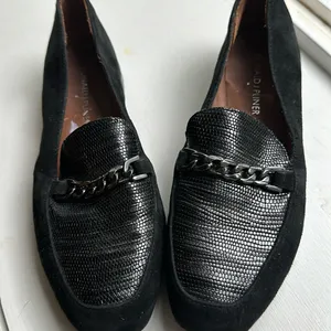 Leather/suede loafers chain Black Size 6 thumbnail 1