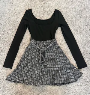 SheIn Long sleeve black mini dress thumbnail 1