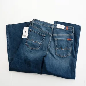 7 For All Mankind - Alexa Crop Straight Leg‎ Jeans thumbnail 12