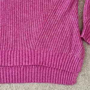 American Eagle AEO Pink Crew Neck Sweater Medium Cozy Split Hem thumbnail 2