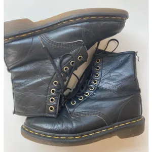 Dr. Martens Docs Vegan Faux Leather 1460 Felix Lace Up Punk Combat Boots 7 thumbnail 6