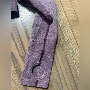 Gymshark long sleeve top medium thumbnail 2