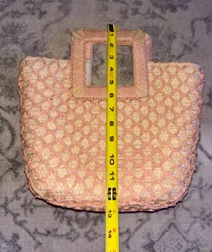 Small Light Pink Straw Tote Bag Double Handles Open Top. EUC Multiple thumbnail 4