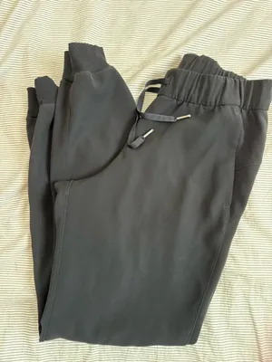 Lululemon Joggers thumbnail 1