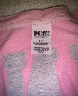 Victoria’s Secret Pink V Neck Size Small Like New thumbnail 3