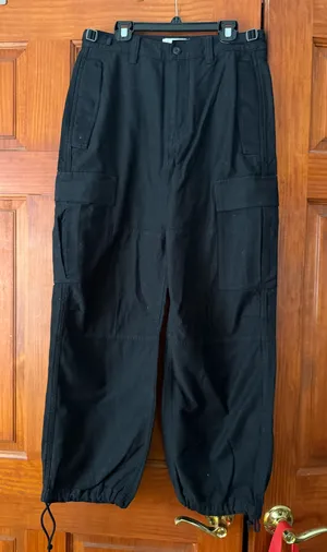 Aritzia TNA Cargo Pants thumbnail 1