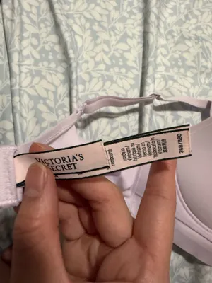 Victoria's Secret Bra thumbnail 4