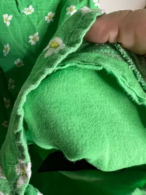 Urban Outfitters UO Magpie Off Shoulder Green Daisy‎ Mini Dress thumbnail 7