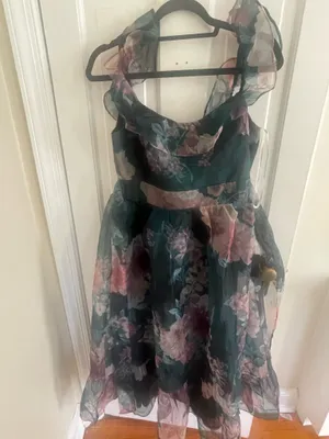 Lulus Green Dress thumbnail 2