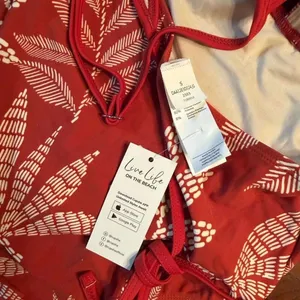 CUPSHE one piece swimsuit with scoop neck and adjustable shoulder straps(Small) thumbnail 7