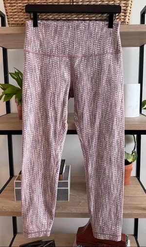Lululemon Athletica Mid-Rise Chevron Cropped Leggings with Wide Waistband, 10 thumbnail 1