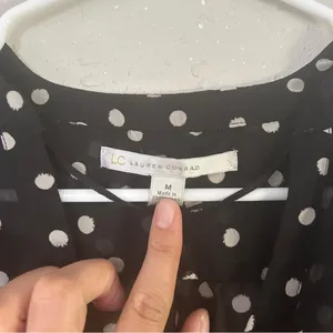 🦋LC Lauren Conrad Black Cream Polka Dot Semi Sheer Blouse Office Casual Neutral thumbnail 2
