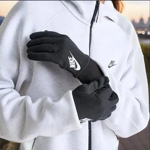 Nike Women’s Size Small Club Fleece Gloves. Black/White. New with tags. thumbnail 2