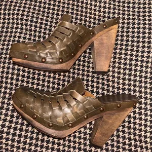Vintage Nine West clogs thumbnail 1