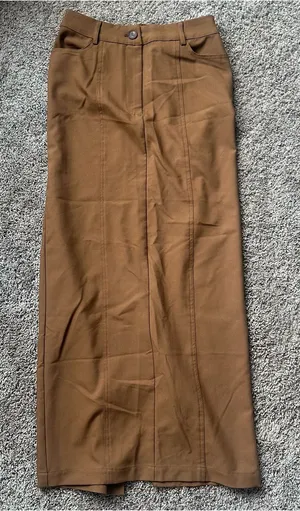 Moon River Camel Brown Maxi Skirt with Front Seam Detail thumbnail 1