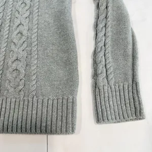 LL Bean Gray Double L Mixed Cable Cotton Crew Neck Pullover Sweater Size SMALL thumbnail 5