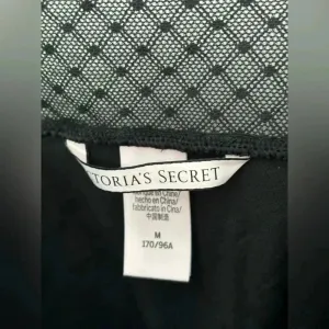 Victoria’s Secret‎ Sleep Cami thumbnail 2