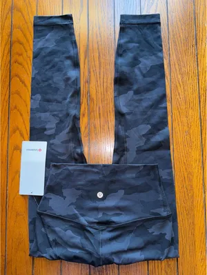 Lululemon Align High-Rise 25” Heritage Camo Deep Coal Black Size 4 NWT thumbnail 1