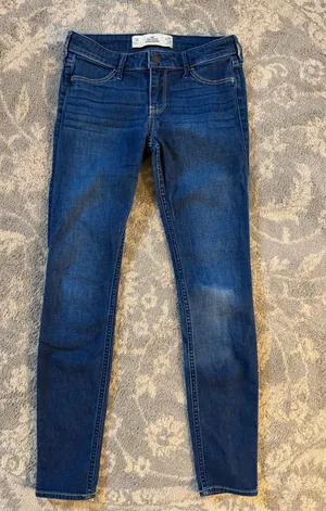 Hollister Low-Rise Jeggings Dark Wash thumbnail 1