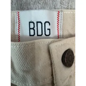 BDG Jeans Cowgirl Jean Beige Size 26 Straight Leg Denim Pants‎ thumbnail 4