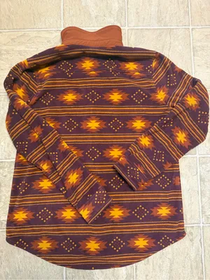 Women’s Duluth Doubleback Printed Fleece Button Down thumbnail 2