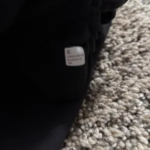 Lululemon Wunder Train High-Rise Tight 28" size 6 thumbnail 3