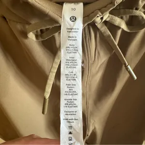 Women's khaki Lululemon joggers thumbnail 6
