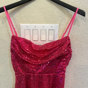 NEW Jaeden Small Sparkling Barbie Pink Sequin Formal Homecoming Sweetheart Dress thumbnail 5