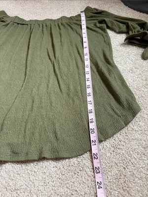 Abercrombie & Fitch Olive Green Off The Shoulder Blouse. Size Small thumbnail 5