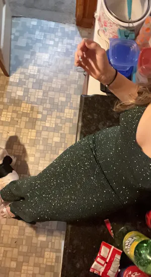 Emerald Green Long Windsor Prom Dress thumbnail 3