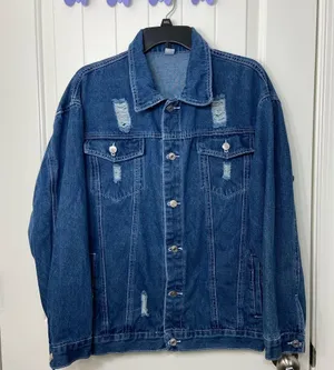 NWOT Women’s unbranded medium wash ripped denim full‎ button Jean jacket XL thumbnail 1