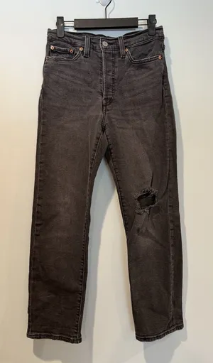 Levis Wedgie Straight Jeans Women 27 High Rise Stretch Cotton Punk Distressed thumbnail 1