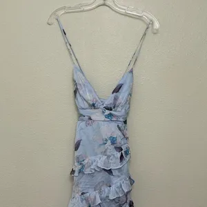 NEW Lulus Saveria Light Blue Floral Ruffle Asymmetrical Maxi Dress XS Party thumbnail 7