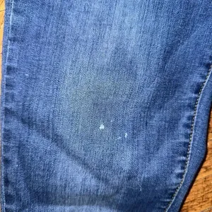 Judy Blue dark wash distressed 28 relaxed boutique jeans thumbnail 2