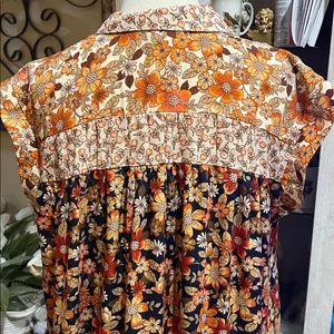 BiBi Floral mini dress, flutter sleeves, button thumbnail 4