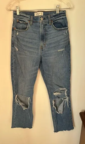 Abercrombie & Fitch Ankle Straight Ultra High Rise Curve Love Jeans Size 6 thumbnail 1