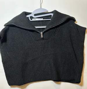 ZARA Black Vest thumbnail 1