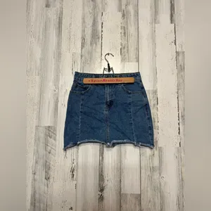 Denim jacket thumbnail 3