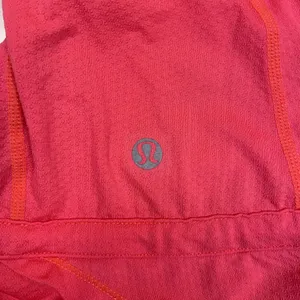 Bundle of 2 Lululemon Workout‎ Tank Tops Size 4 thumbnail 8