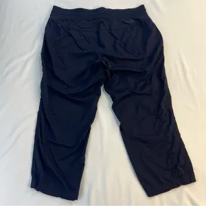 The North Face Women's Capri’s, Size: X-Large thumbnail 3