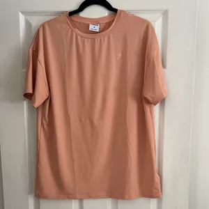 Whitney Simmons Gymshark Short Sleeve Tee thumbnail 4