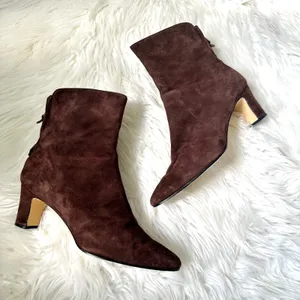 VTG Liz Claiborne Suede Ankle Boots Sz 8.5 thumbnail 2