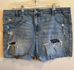 🇺🇸🇺🇸🇺🇸3 for 12$🇺🇸🇺🇸🇺🇸Distressed Denim Women's Shorts with Bandana Patch-18 thumbnail 1