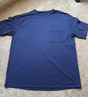 Lululemon Top thumbnail 1