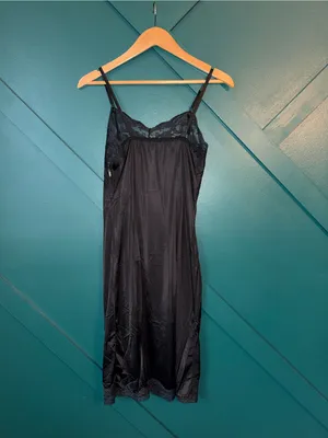 Vintage 1900s Wonder Maid Black Lace Full Slip Union Made Nylon thumbnail 3