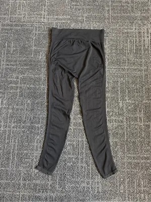 H&M Women’s Maternity Leggings Size Medium Black NWT thumbnail 4