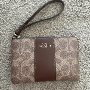 Coach Wristlet Wallet Leather thumbnail 1